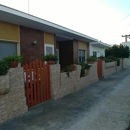 Posto Rosso Del Salento